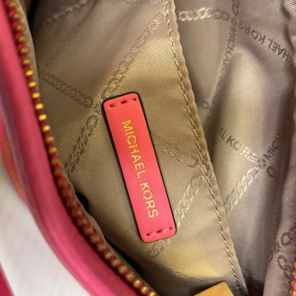 Michael Kors Townsend Pink Leather Small Convertible Bucket Bag Crossbody - Picture 12 of 15